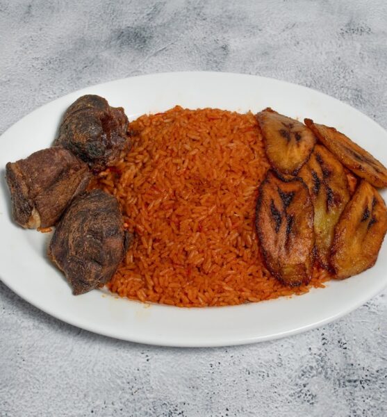 jollof w beef + plantain